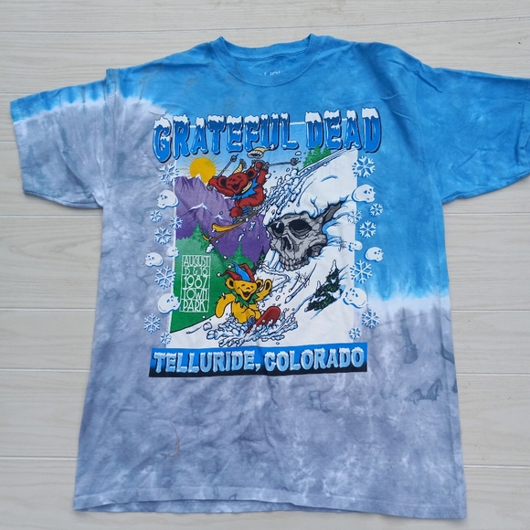 Grateful dead skiing bears tie-dye shirt - Picture 3 of 10